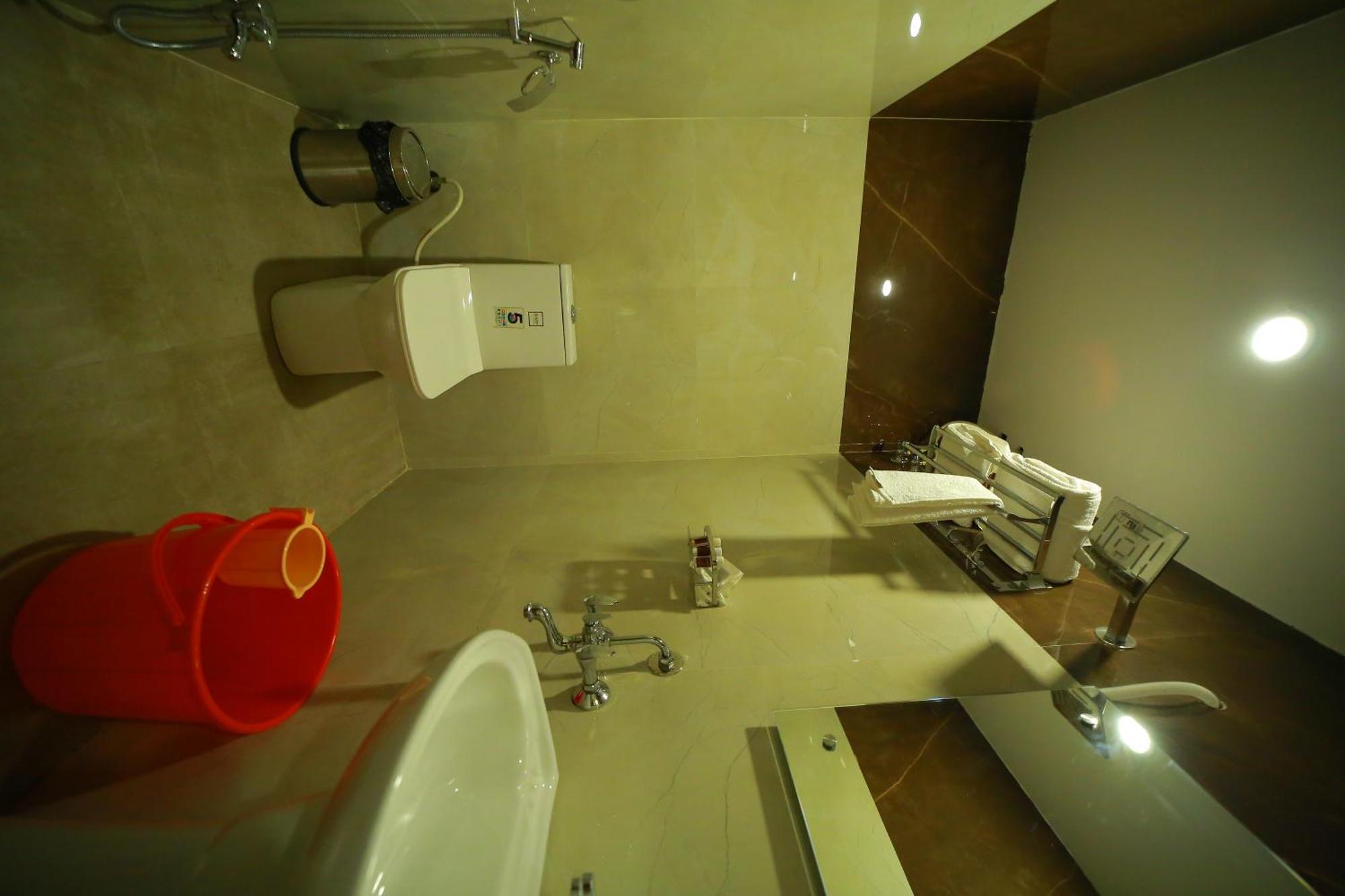 Dhruv Elite And Banquets Hotel Hyderabad Bagian luar foto